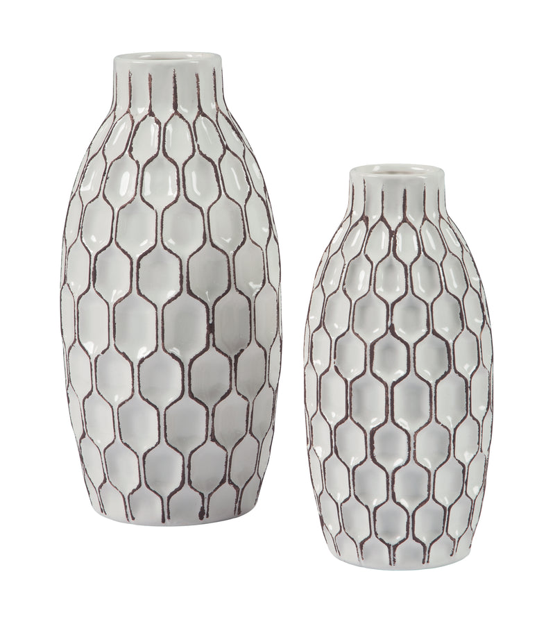 Dionna A2000329 White Vase Set 2CN