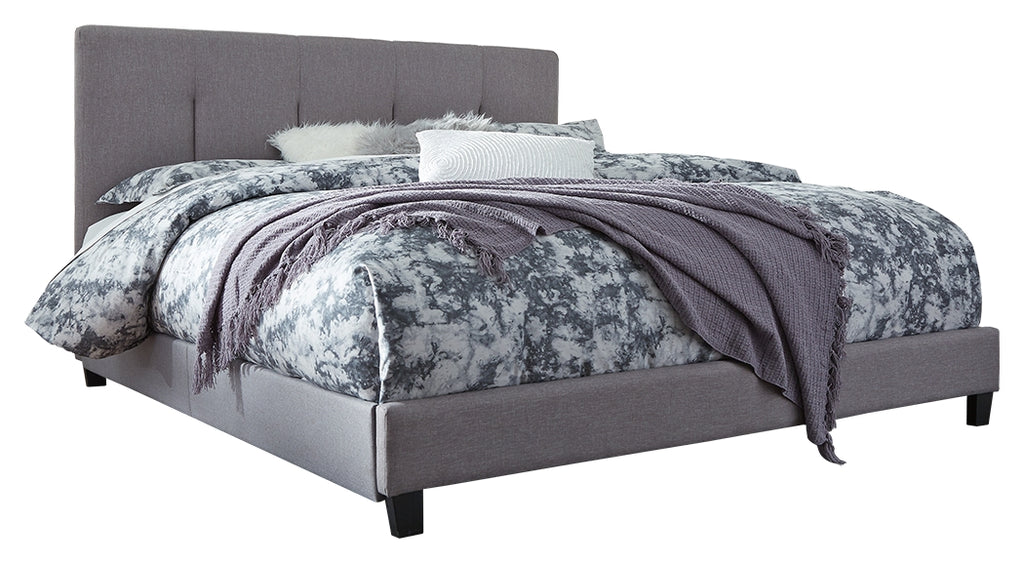 Dolante B130-782 Gray King Upholstered Bed