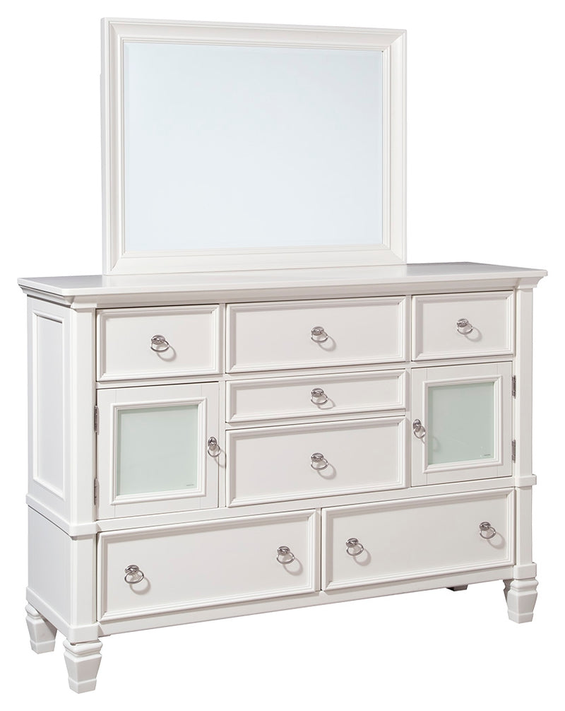 Prentice B672B1 White Dresser and Mirror