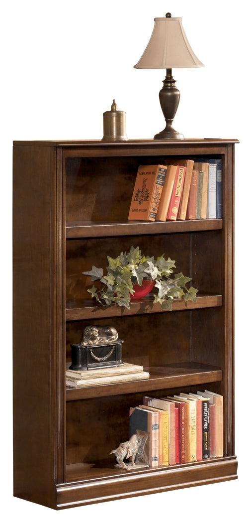 Hamlyn H527-16 Medium Brown Medium Bookcase