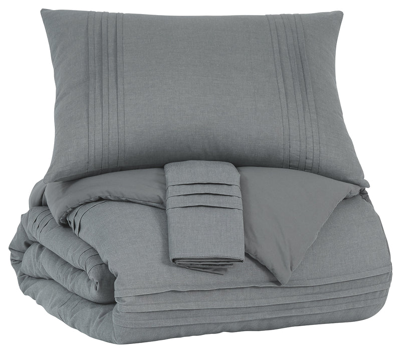 Mattias Q377003K Gray King Comforter Set