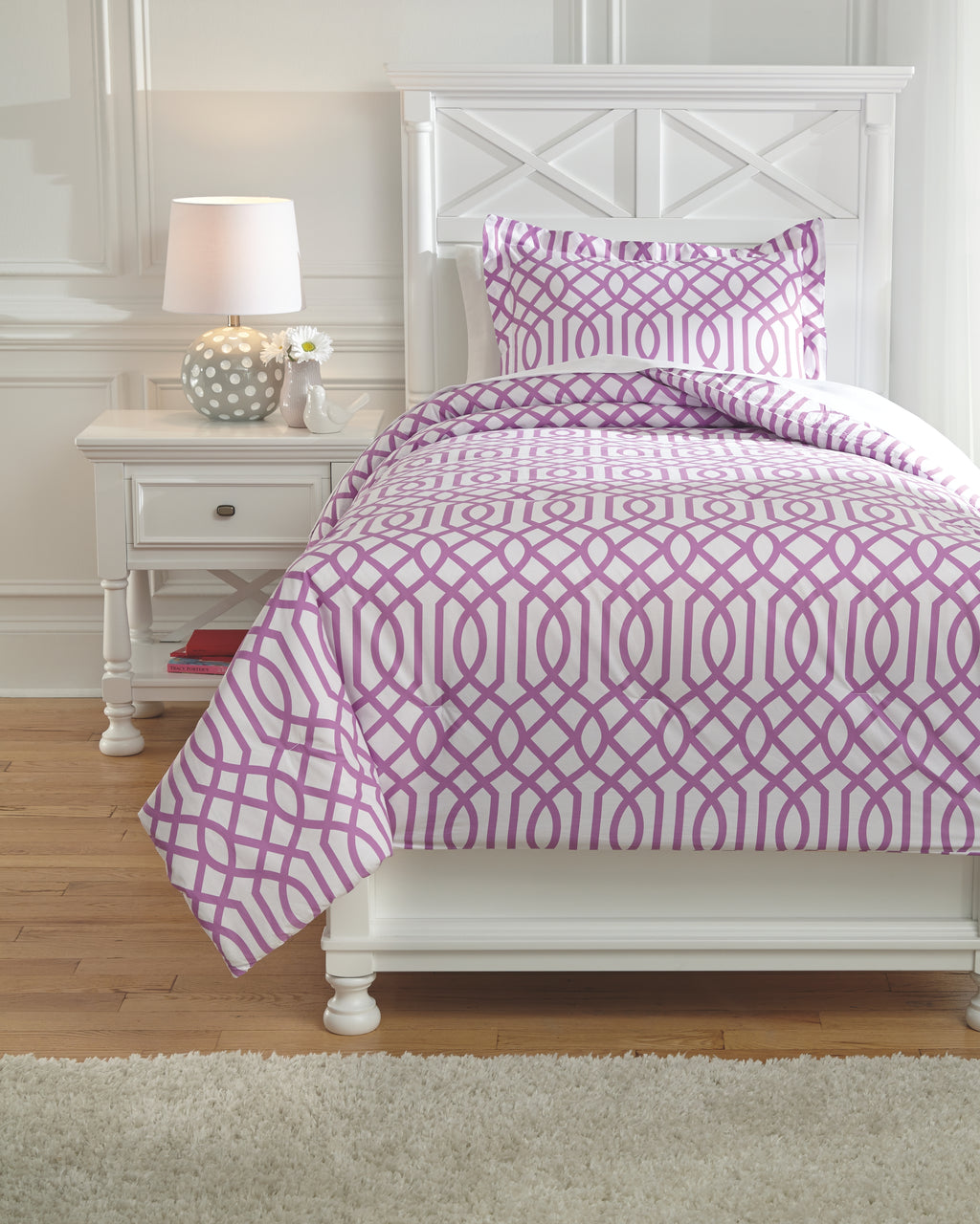 Loomis Q758021T Lavender Twin Comforter Set